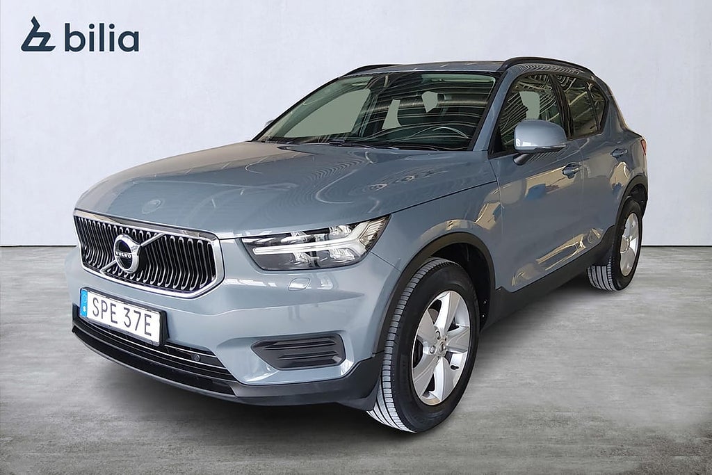 Volvo XC40 T2 FWD Momentum Core