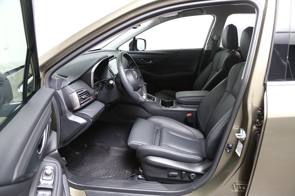 Subaru Outback 2.5 4WD XFuel Limited 169hk | Moms | Endast 10mil 2025