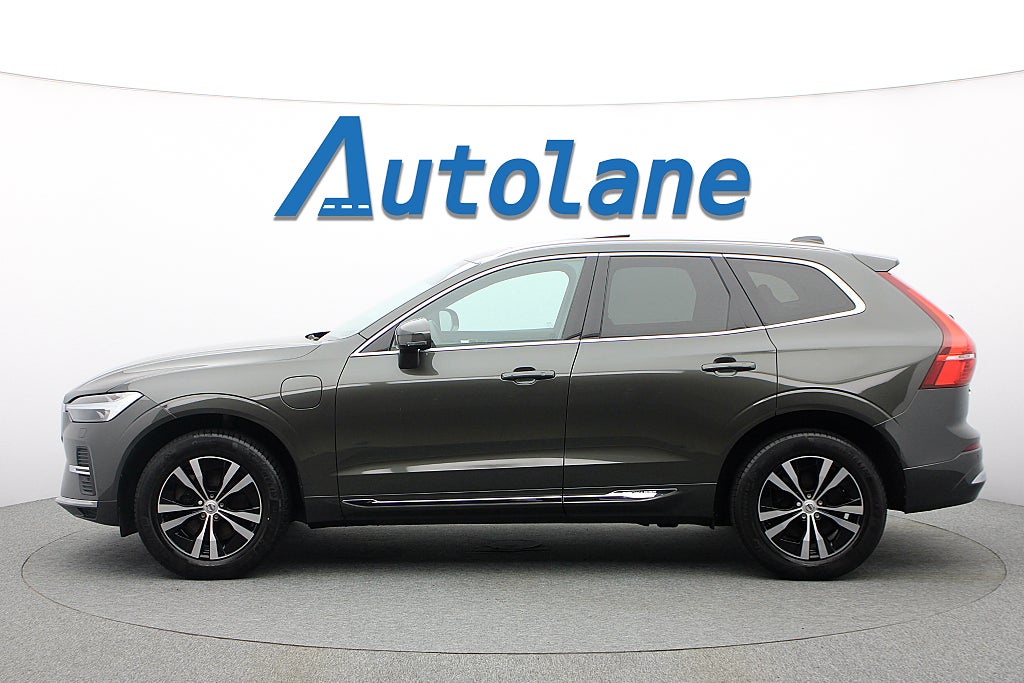 Volvo XC60 Recharge T6 AWD Inscription Pano, B-kamera, Skinn, Drag