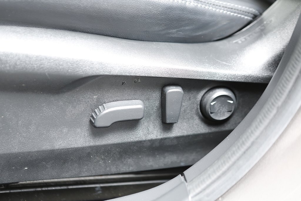 Subaru Outback 2,5i XFuel Limited AWD Skinn Motorv Dragkrok 2022