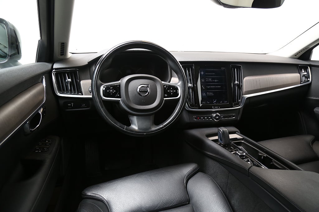 Volvo V90 Cross Country B4 197hk Advanced SE AWD Kamera Drag Polestar 2021