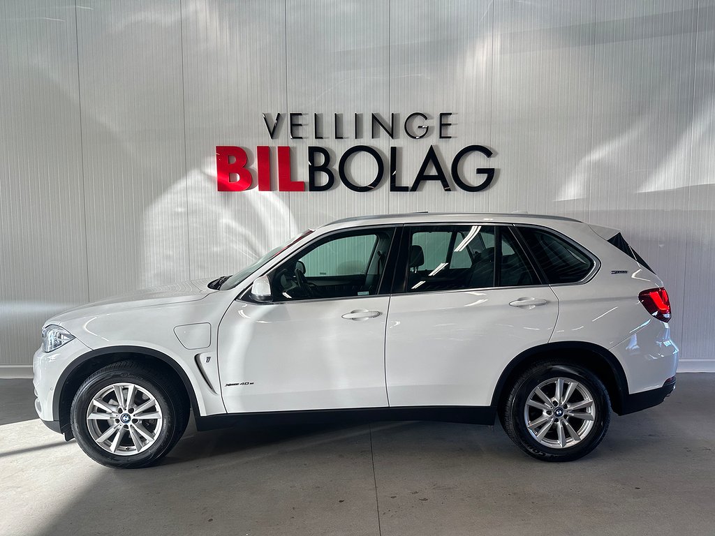 BMW X5 xDrive40e Pano Drag H/K Skinn *Se utr*