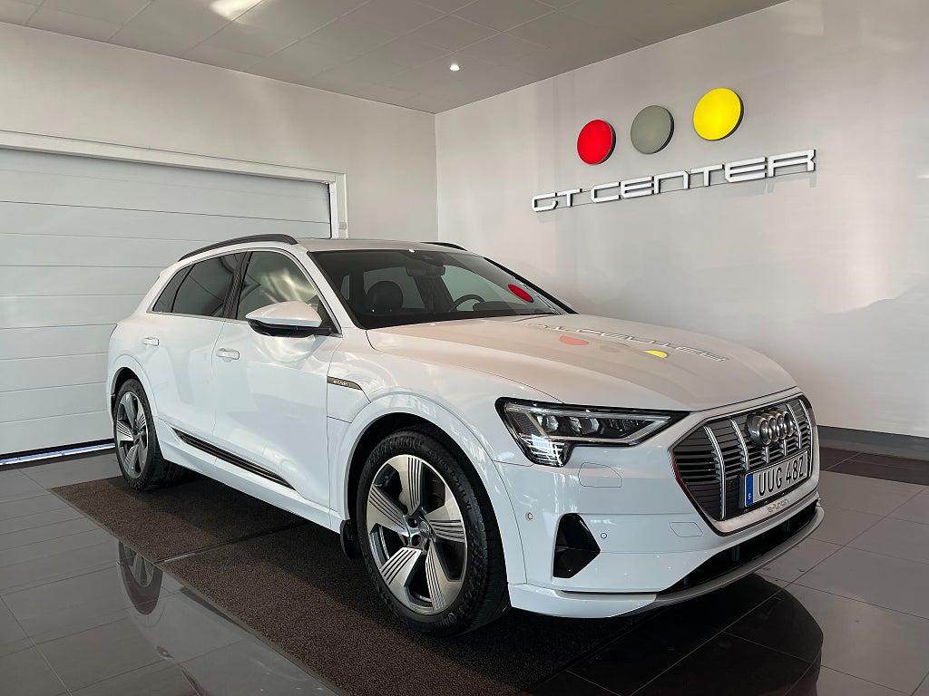 Audi E-Tron 55 quattro Proline Matrix Bang&Olufsen Panorama V-hjul