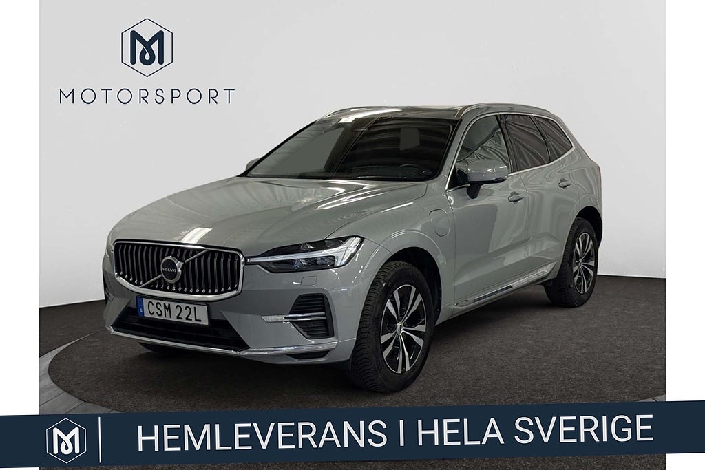 Volvo XC60 Recharge T6 AWD Core Edition Pano Adapt-fart H/K Skinn