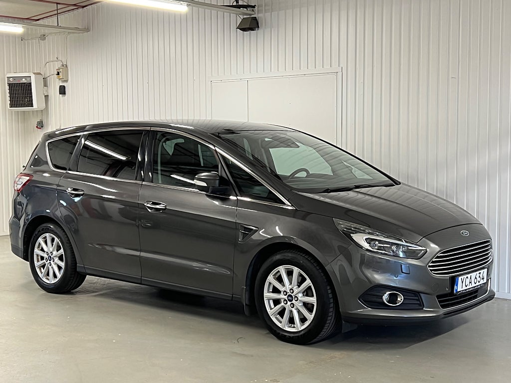 Ford S-Max 2.0 TDCi Powershift Titanium NyKamrem 7-sits Drag