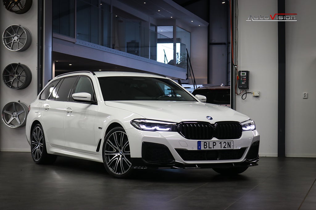 BMW 530 e xDrive Touring 292hk M Sport Ultimate Stolar H&K 20"
