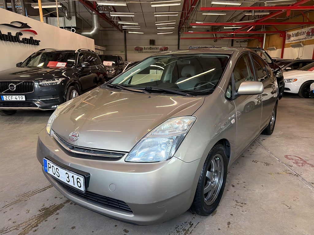 Toyota Prius 1.5 VVT-i + 3CM CVT Euro 4