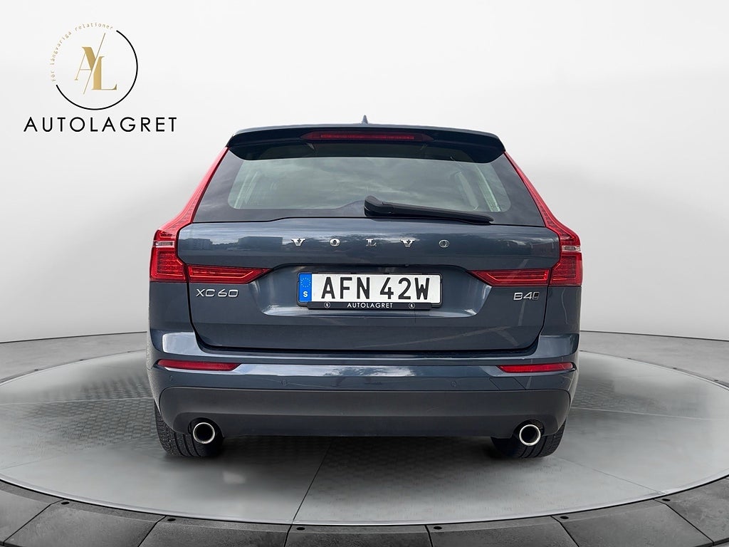 Volvo XC60 2021 - miniatyr 4