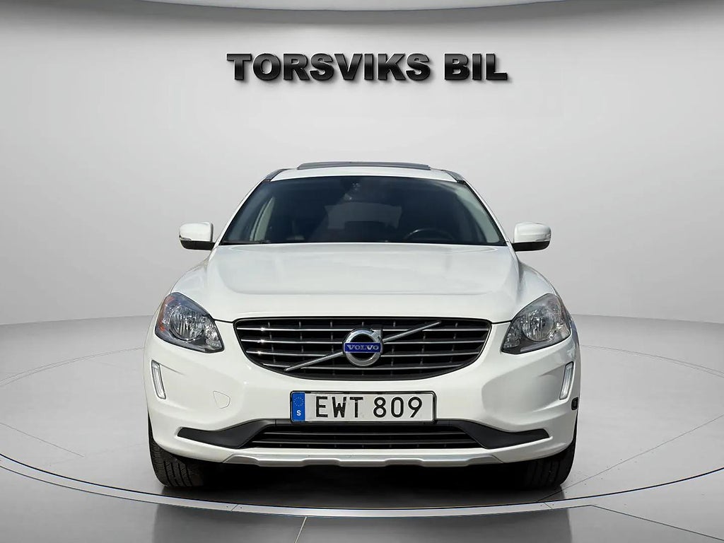 Volvo XC60 T5 Geartronic Momentum Panorama Skinn B-Kamera 3 Ägare - miniatyr 9