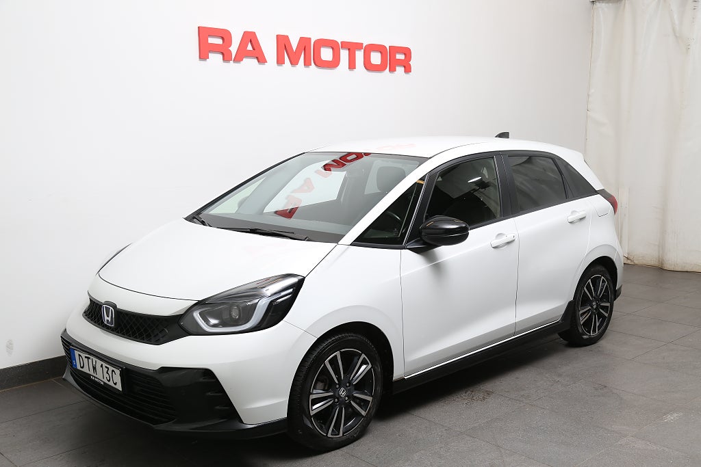 Honda Jazz e:HEV 1,5 e-CVT Hybrid Advance Sport Aut Navi Kamera 2024