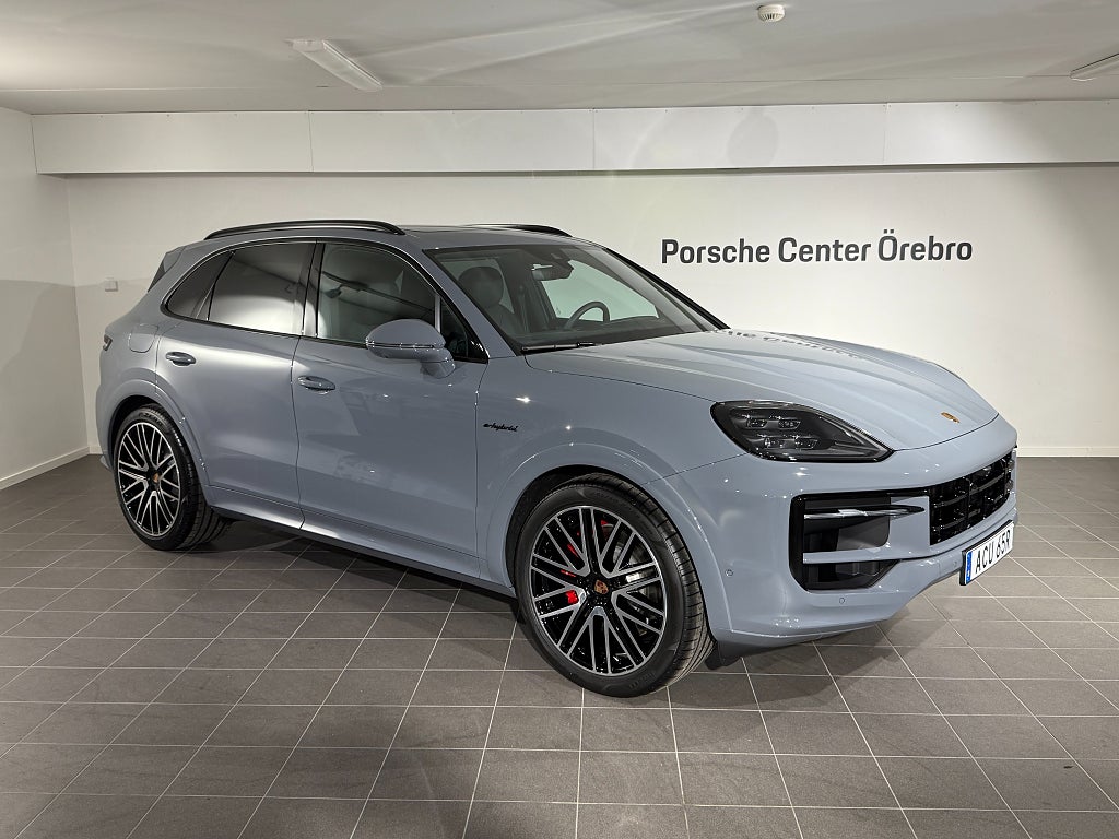 Porsche Cayenne S E-Hybrid Black Edition