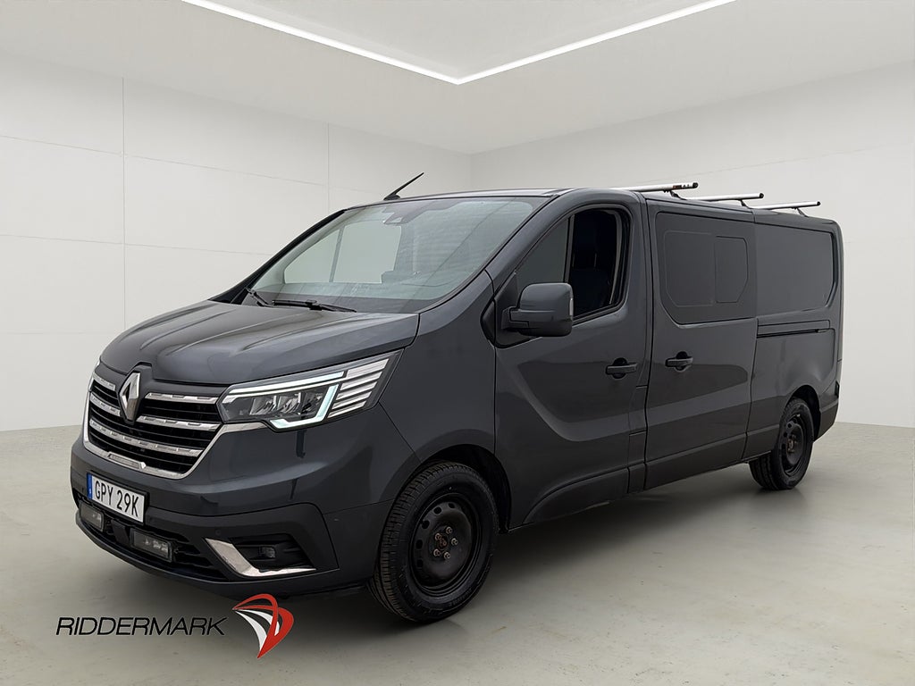 Renault Trafic Dubbelhytt L2 Värm Drag B-Kamera CARPLAY Moms