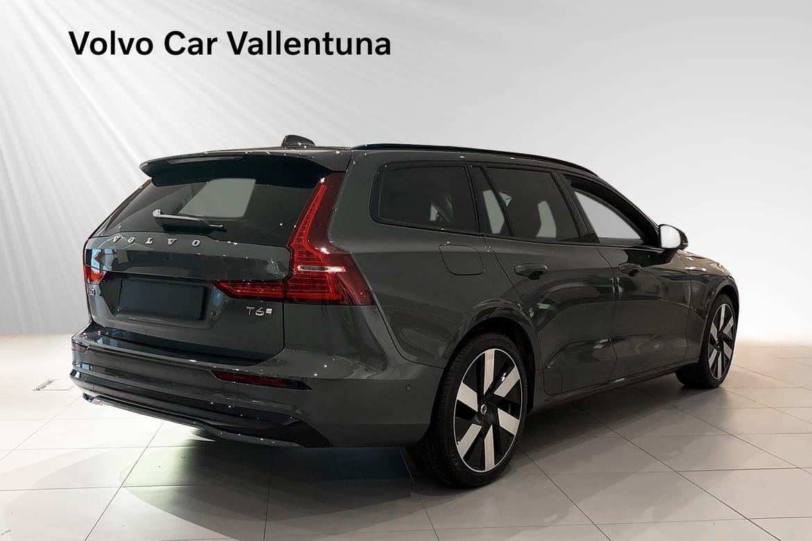 Volvo V60 T6 Plus Dark Nordic Edition 2026, bild 5/49