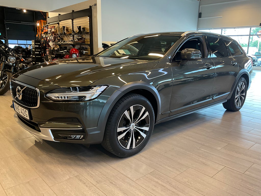 Volvo V90 Cross Country D4 AWD Geartronic Advanced SE III Kamera S&V-hjul