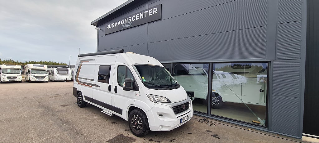 Weinsberg 600 K Carabus "Våningsäng, Automat, 12v takfläkt"