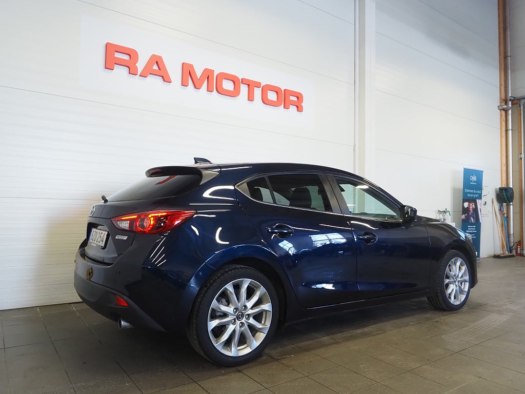 Mazda 3 Sport 2.0 165hk Optimum Skinn HuD Navi P-Sensorer BOSE 2014