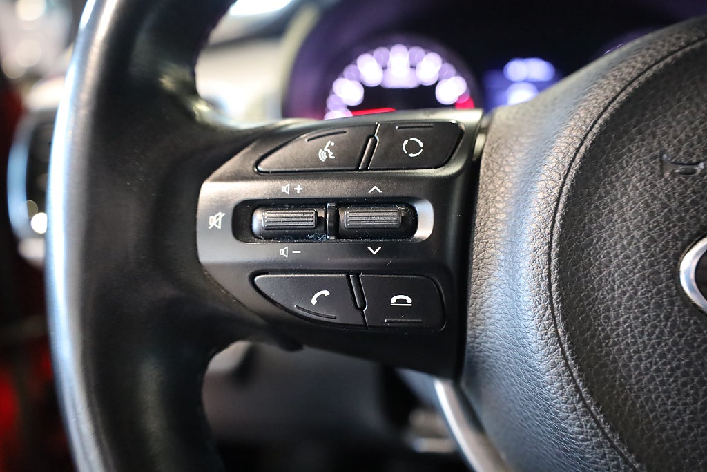 Kia Rio 1,2 Advance Plus 5d Navi Kamera PDC CarPlay Rattvärme 2017