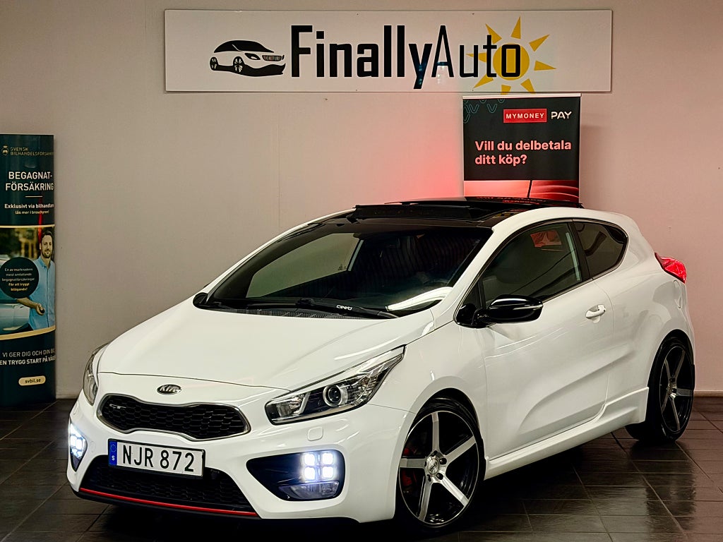 Kia Pro_Cee´d pro_cee'd GT 1.6 GDI GT Ny-Servad/Panorama/GPS