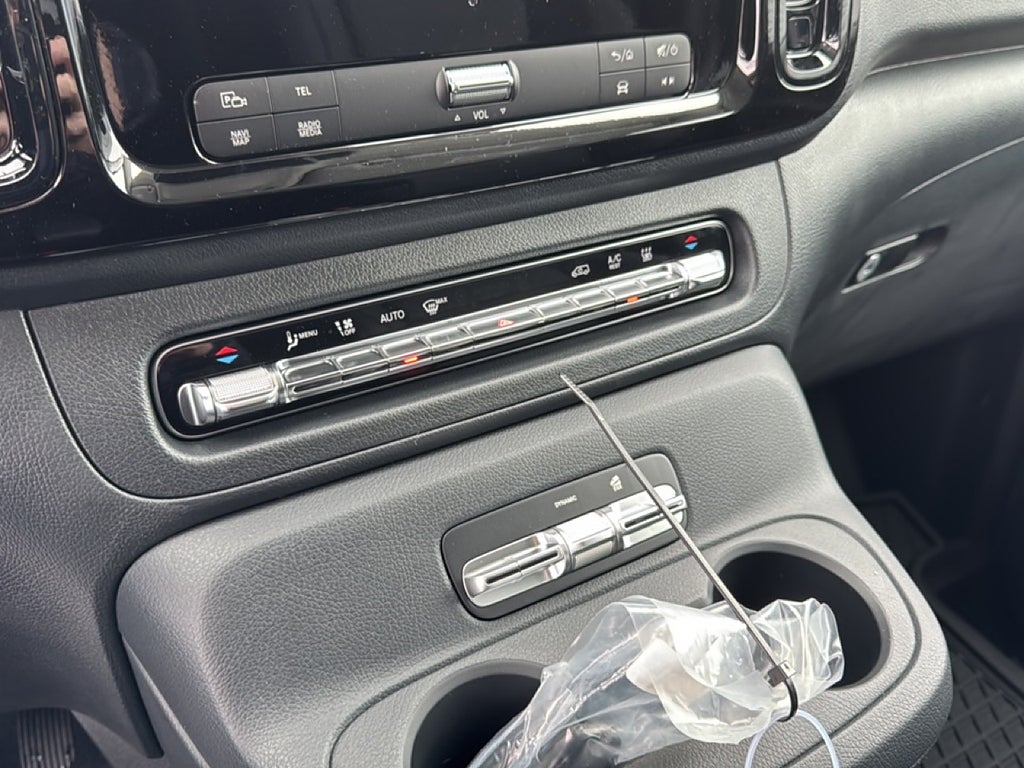 Mercedes-Benz Vito 2026 - miniatyr 13