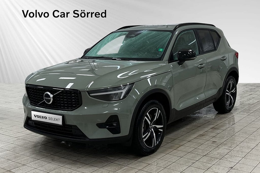 Volvo XC40 B4 FWD Bensin Plus Dark