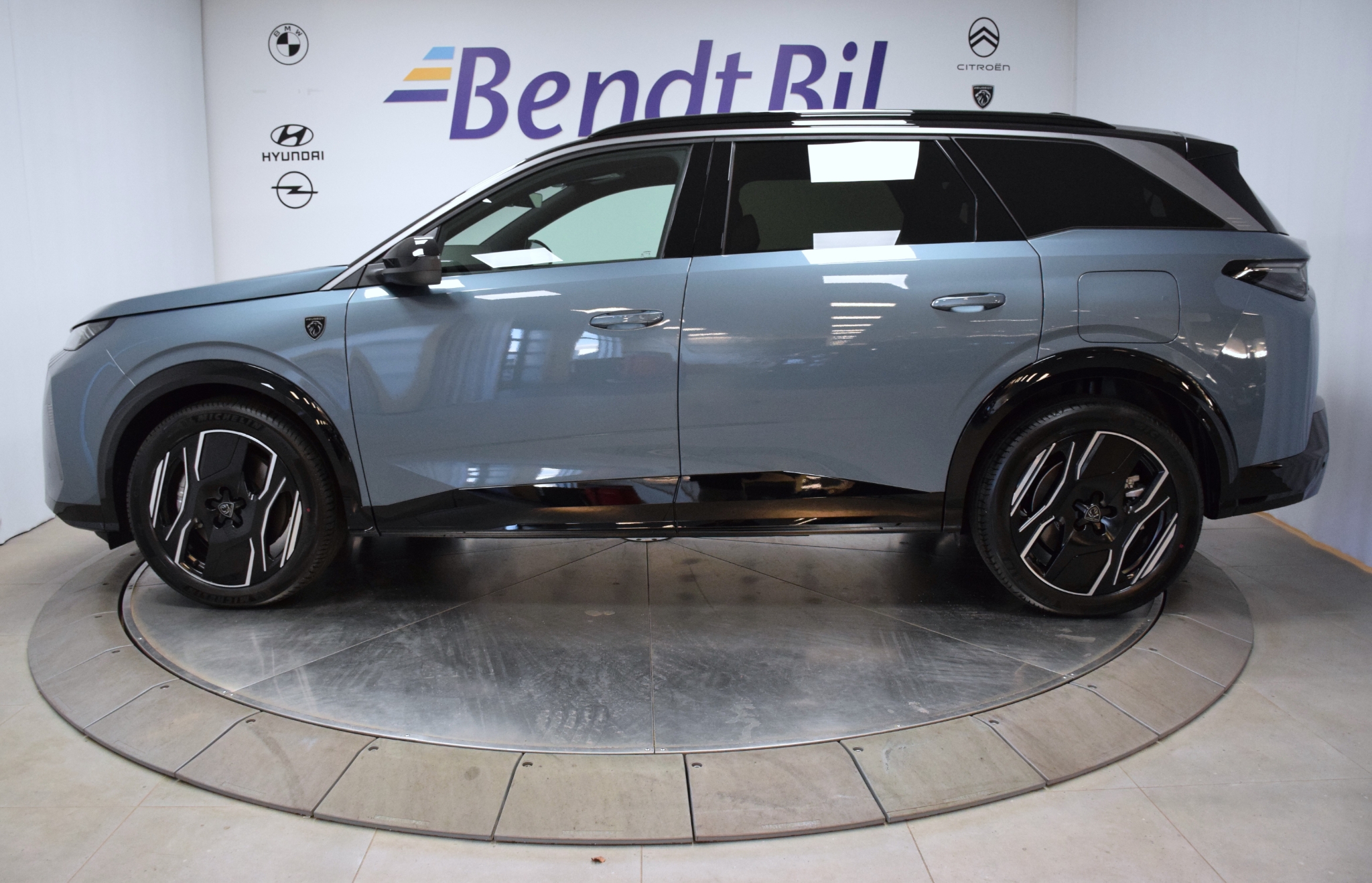 Peugeot e-5008 El 4X4 2026, bild 5/45