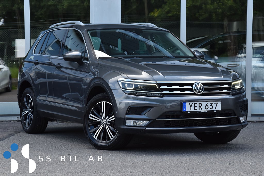 Volkswagen Tiguan 2.0 TDI 4M EXECUTIVE DRAG VÄRM KAM ADAPTIV COCKPIT 190