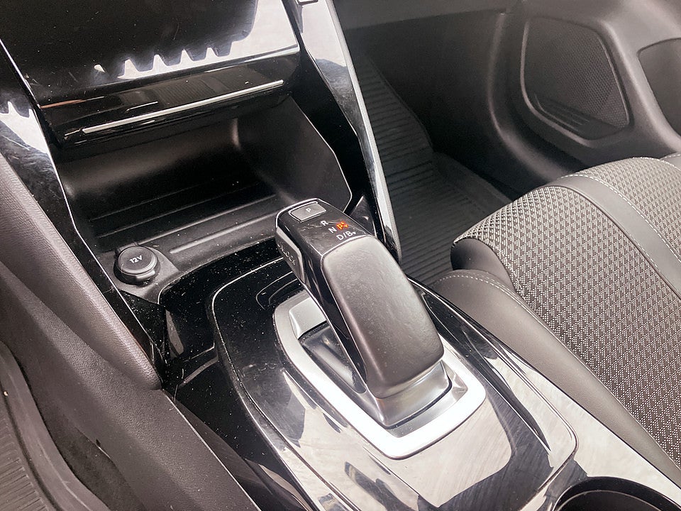 Bild på Peugeot e-208 GT-Line 50 kWh 136hk Aut B-KAMERA