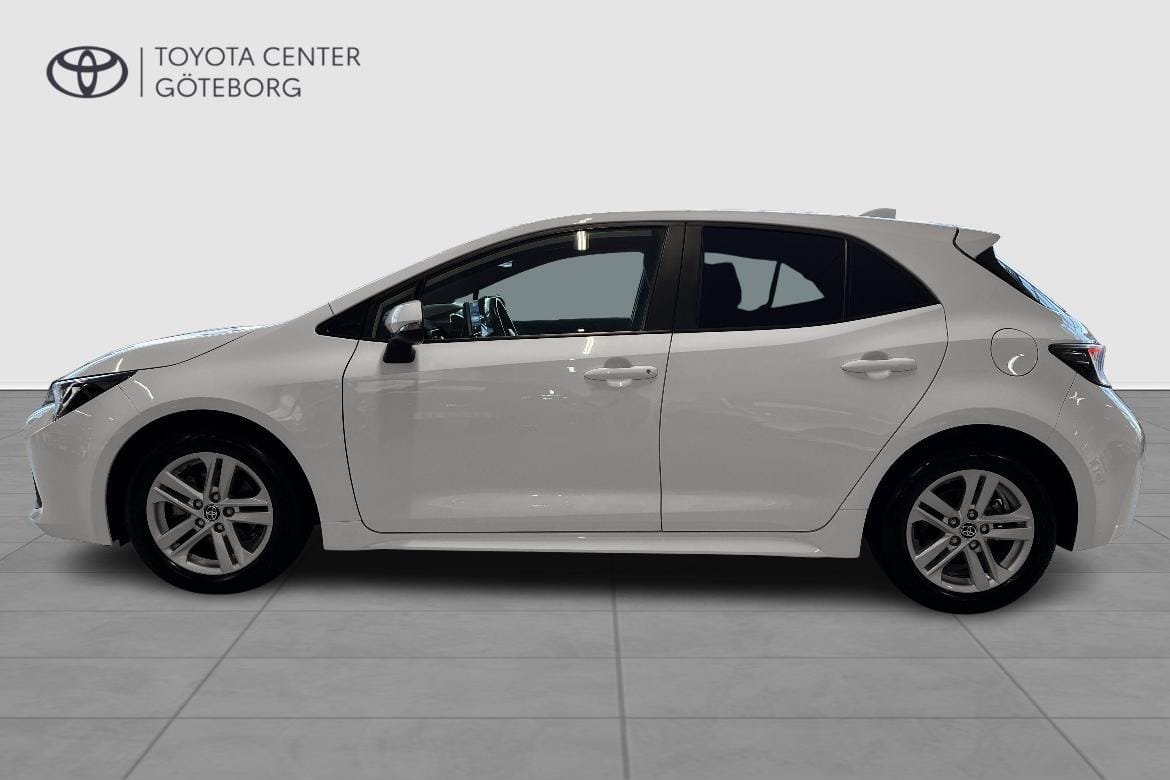 Toyota Corolla Hybrid 1,8 5D ACTIVE SPI 2022, photo 6/49