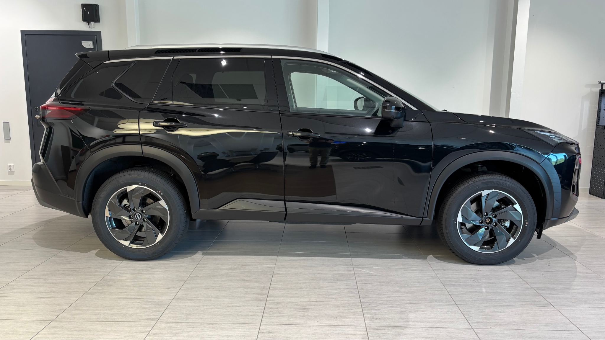 Nissan X-Trail 2025, bild 4/10