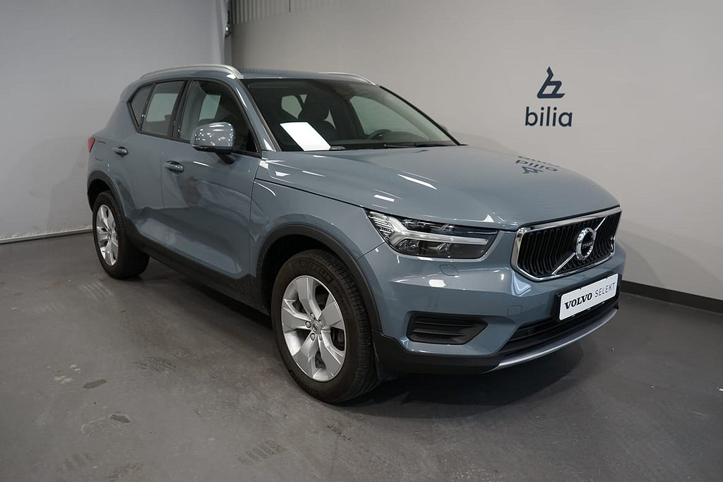 Volvo XC40 T2 FWD Momentum Advanced