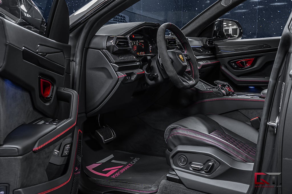Lamborghini Urus SE MY26 MOMS Keramiska BIG-Carbon B&O-Adv 23" StylePack
