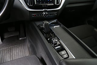 SUV Volvo XC60 24 av 28