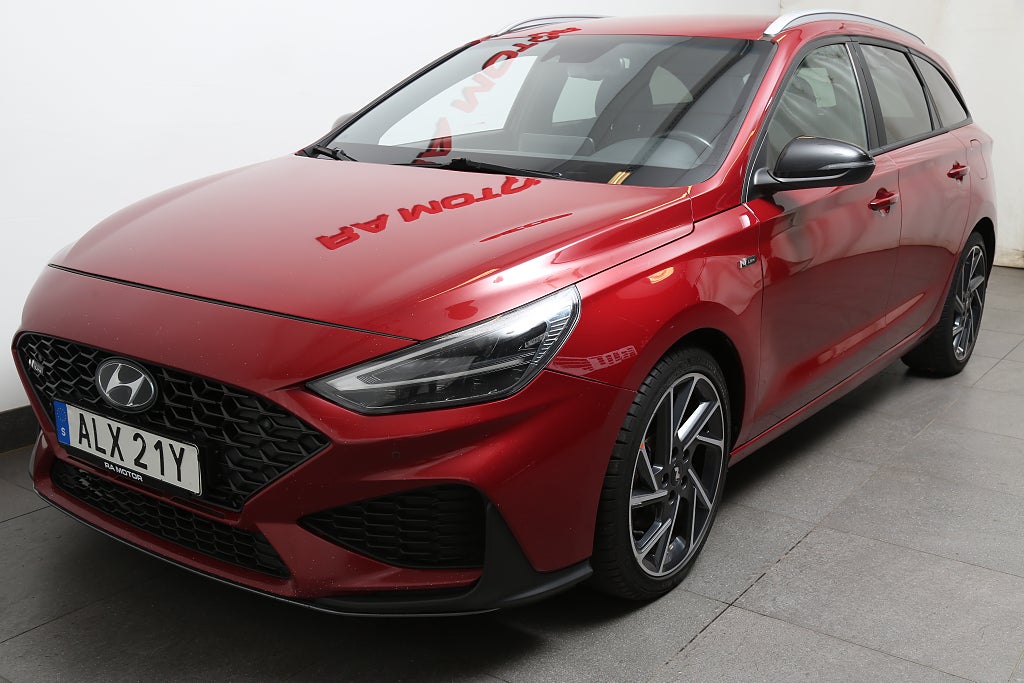 Hyundai i30 1,5 T-GDI 159hk N-Line Kombi Aut Backkamera Moms 2021