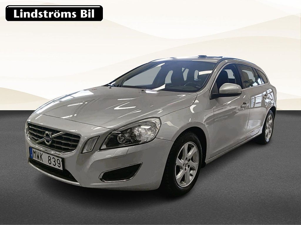 Volvo V60 Momentum 2.0 163hk V-hjul Drag Taklucka
