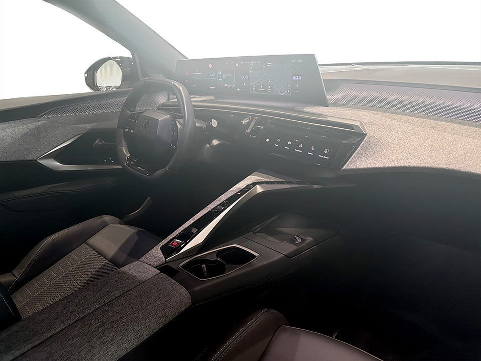 Bild på Peugeot 3008 GT Hybrid 145hk Aut B-KAMERA CARPLAY