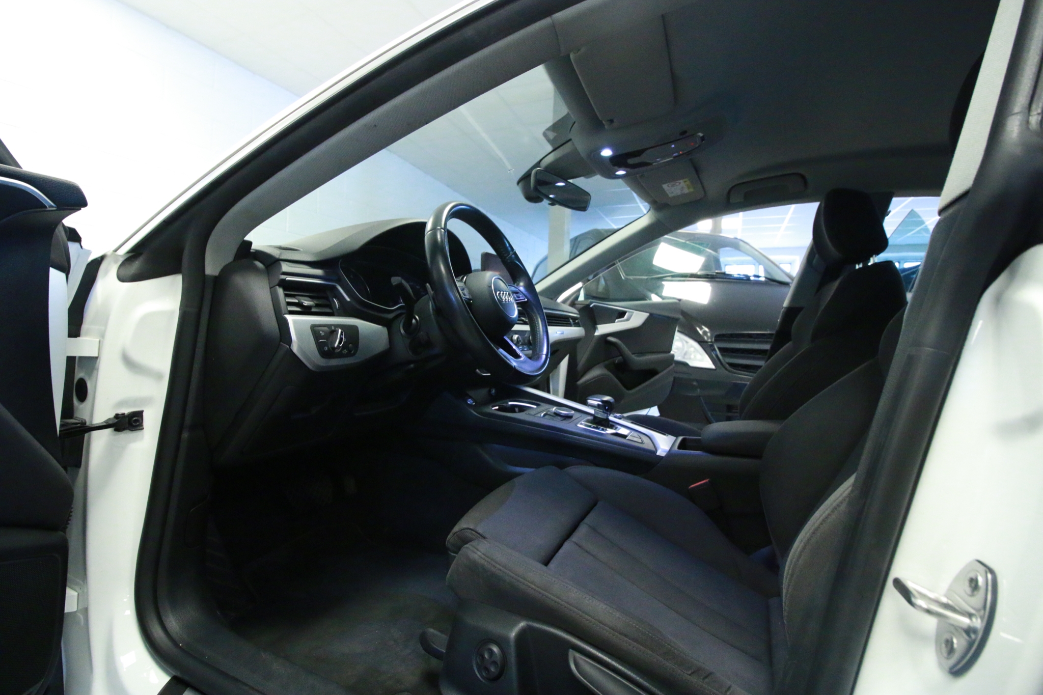 Audi A5 2017, bild 7/45