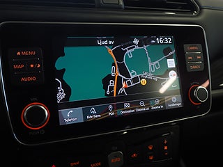 Halvkombi Nissan Leaf 18 av 21