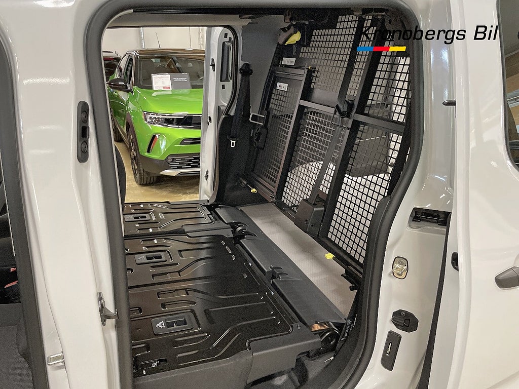 Peugeot Partner Crew Cab 130hk Diesel Automat *Demo*  – bild 13