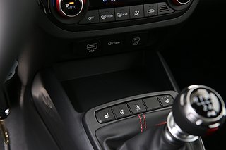Halvkombi Hyundai i10 16 av 22
