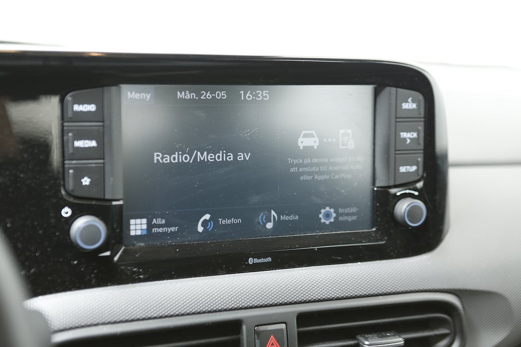 Hyundai i10 1,0 blue 67hk Essential 5D CarPlay Leasbar 2023