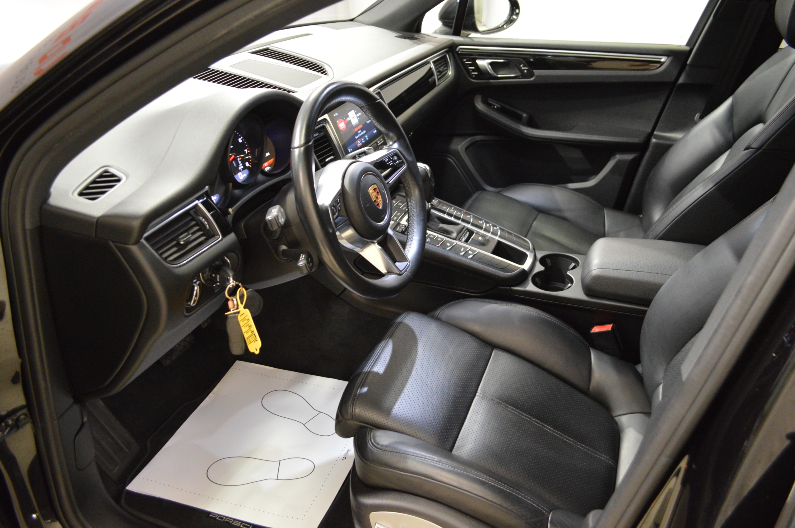 Porsche Macan 2018, photo 7/48