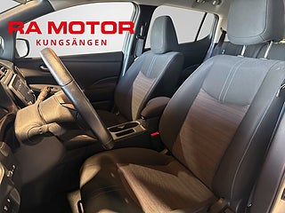 Halvkombi Nissan Leaf 12 av 23