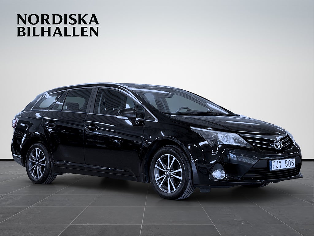 Toyota Avensis Kombi 2.0 D-4D Business Backkamera 