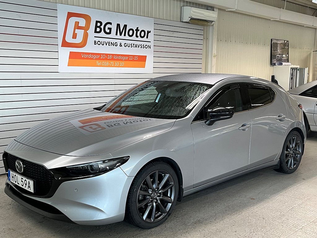 Mazda 3 2.0 SKYACTIV-G 122HK Drag/Motor-V/Bose/CarPlay