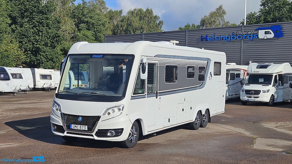 Knaus SUN i 900 LEG * AC * Solceller * 3 x bodelsbatteri 