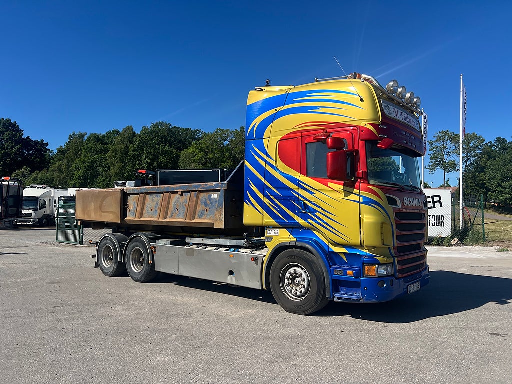 Scania R560 V8 6x4 Lastväxlare, Tandem