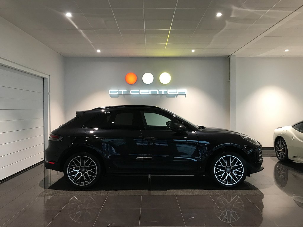 Porsche Macan PDK Eldrag 21" Panorama Kamera BOSE 245hk