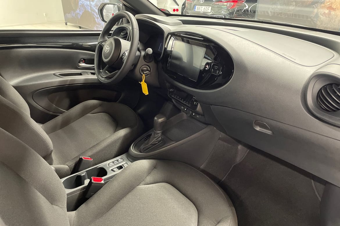 Toyota Aygo X 2026, bild 7/10