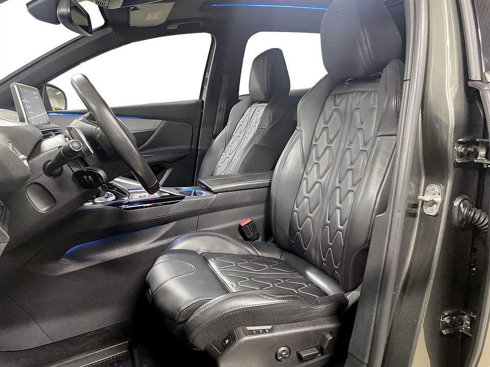 Bild på Peugeot 3008 GT 2.0 BHDi 180hk Aut Panorama Läder