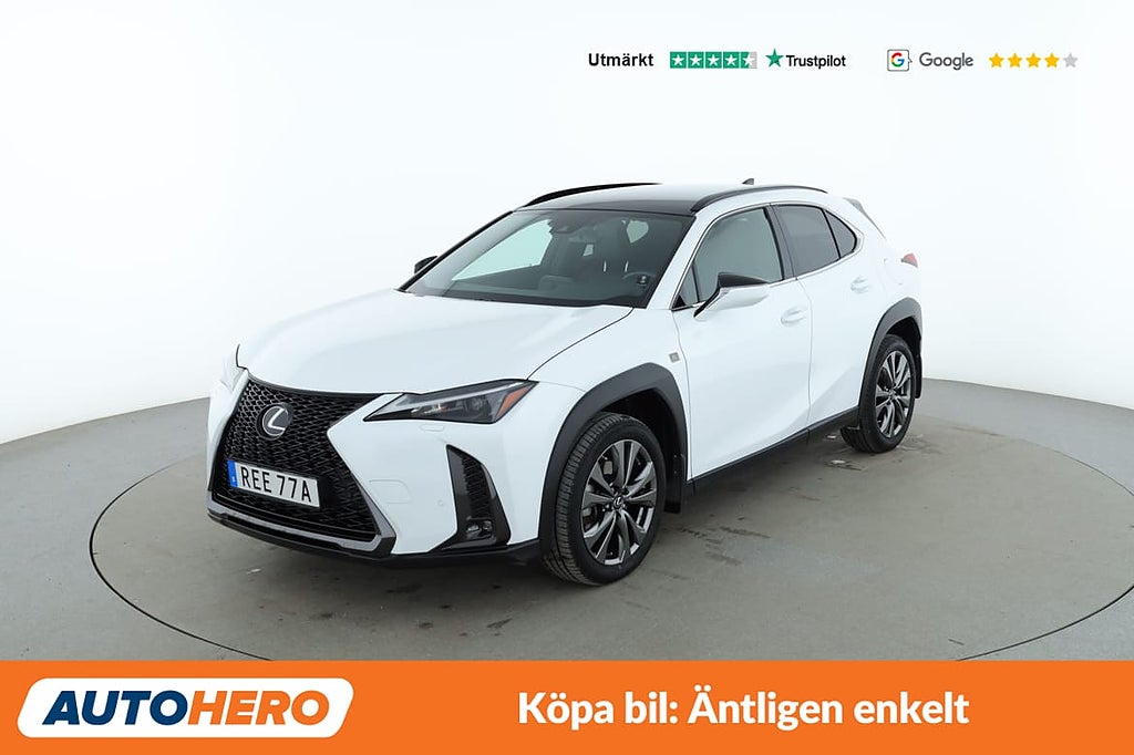 Lexus UX 250h F Sport / Rattvärme, GPS, Backkamera